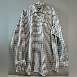 Van Heusen Men’s Button Down Shirt Size 18-18 1/2. White, gray, black blue plaid